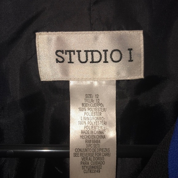 Blazer with slit sleeve - Picture 2 of 4